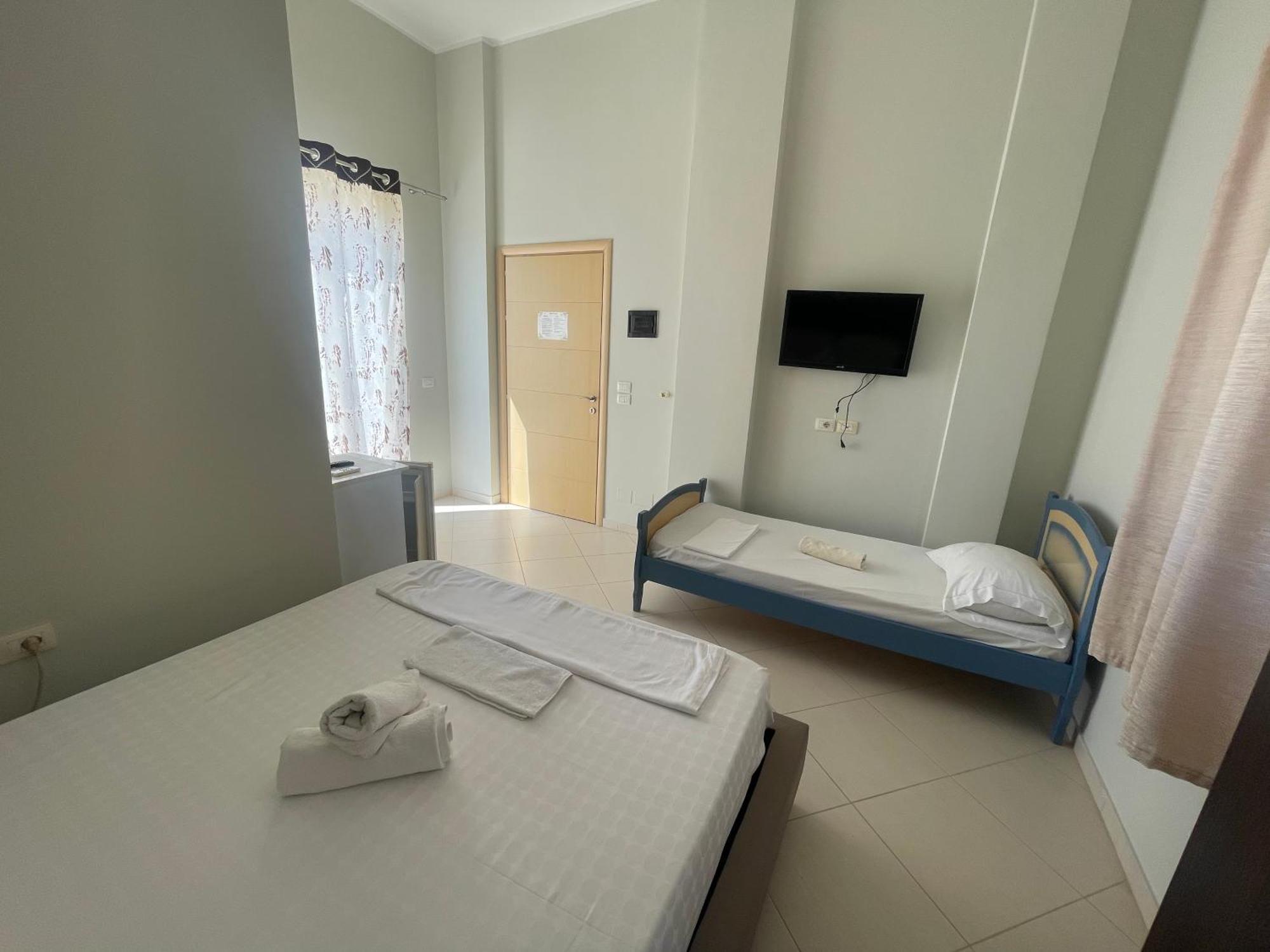 Hotell Ble Ble 3*