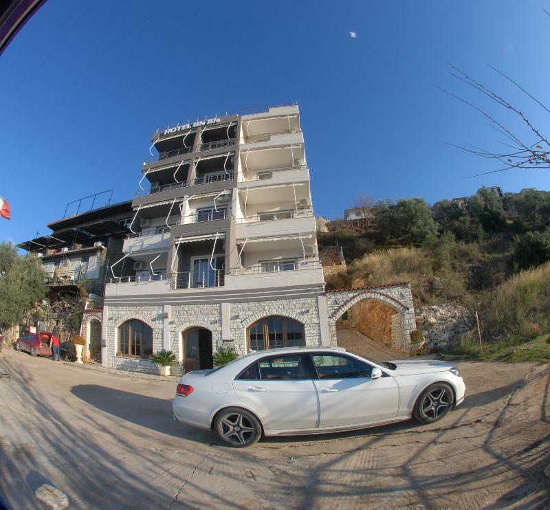 Hotell Ble Ble 3*