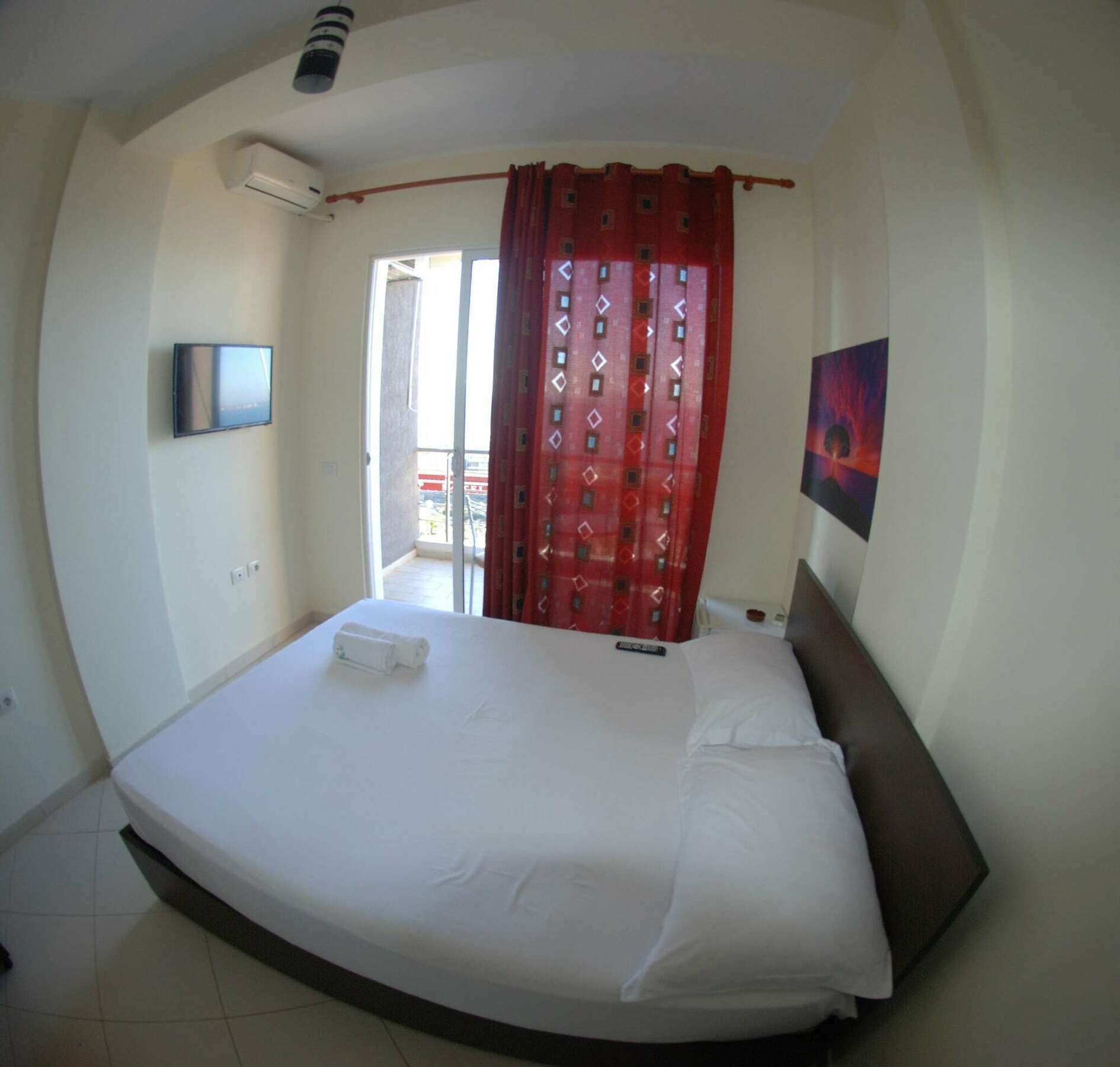 Ble Ble Hotell Vlorë