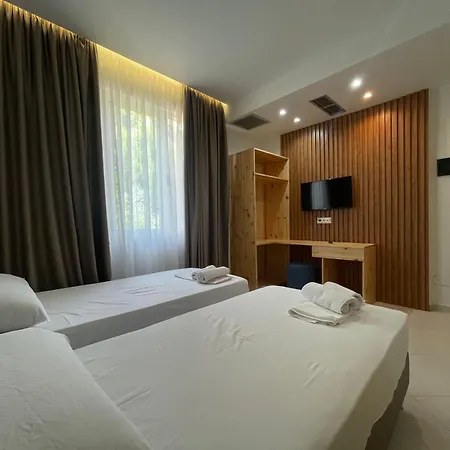 Hotel Ble Ble Vlore Exterior photo