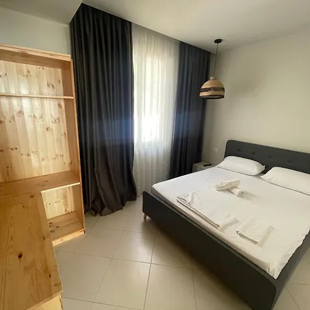 Hotel Ble Ble Vlore Exterior photo